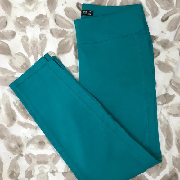 New York & Company Pants - Excellent Condition NY & Comp 7th Ave Stretch Ankle pants. Size M